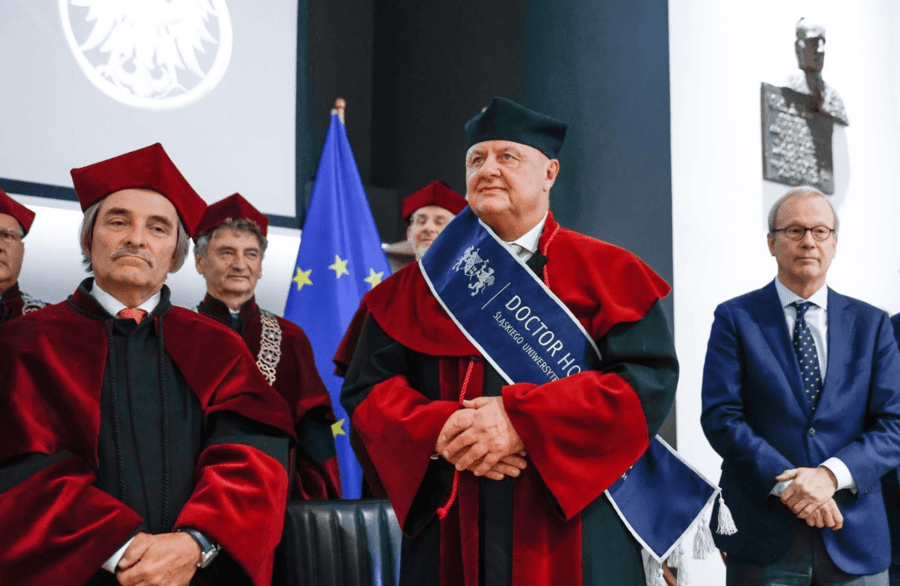 Awarding the Honorary Doctorate (Honoris Causa) to Professor Wojciech Golusiński